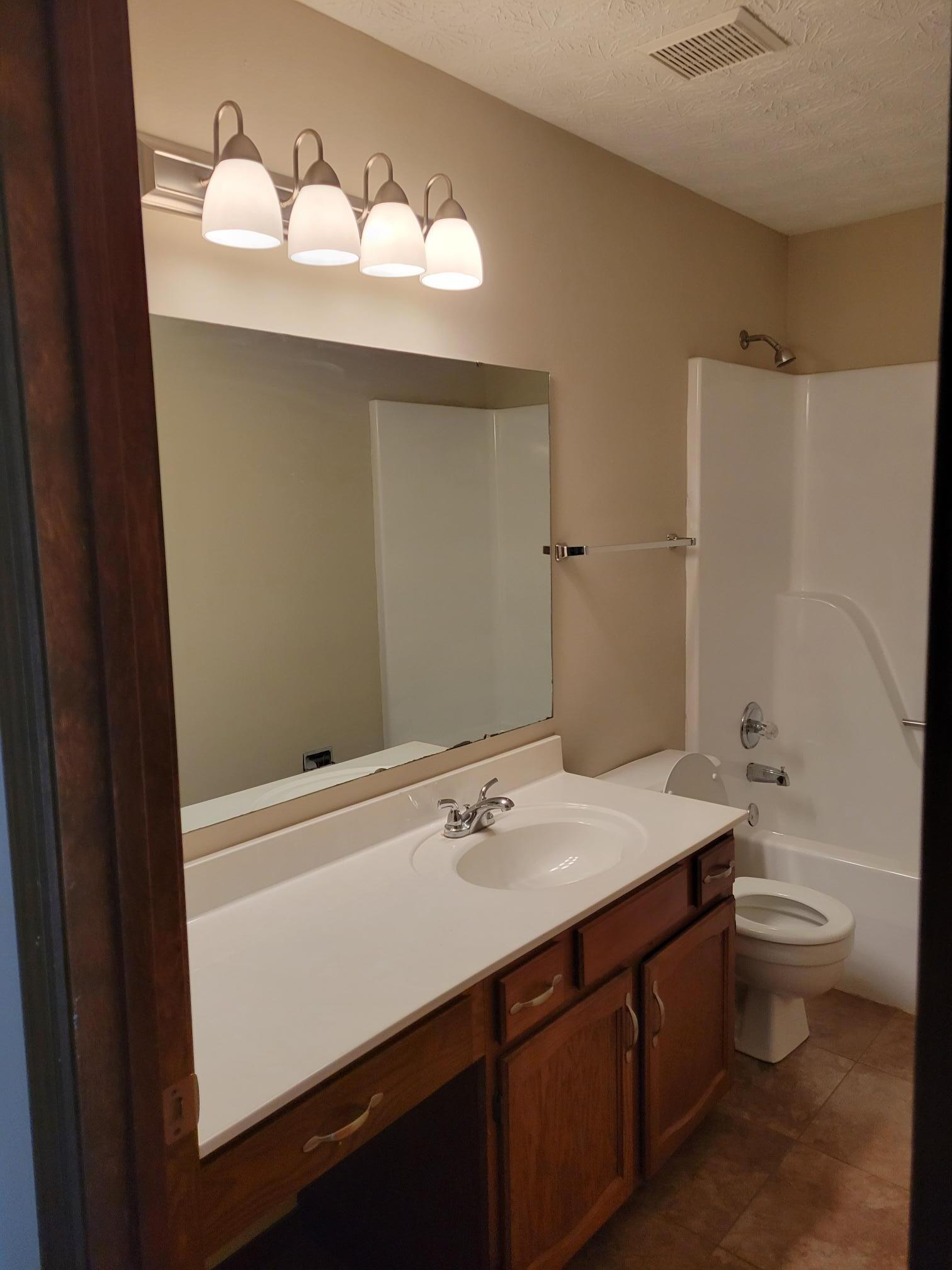 Building Photo - 1104 Roosevelt St