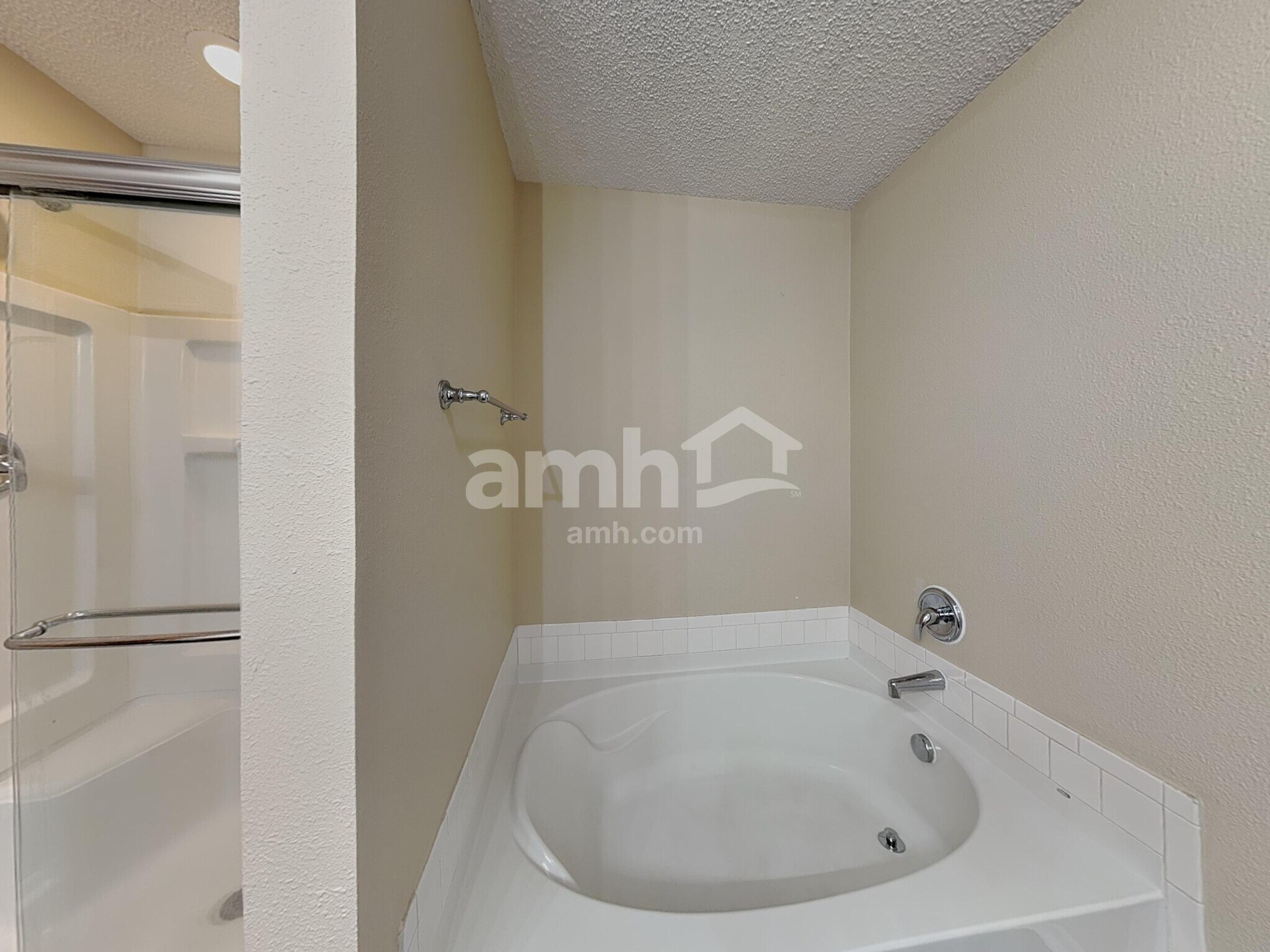 Building Photo - 12897 E 131st St