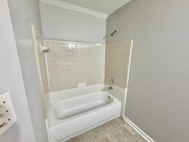 Building Photo - 4136 Garden Birch Cove