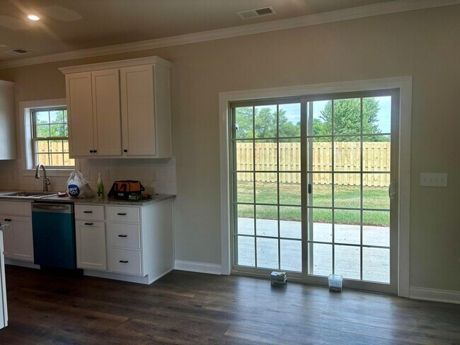 Building Photo - 2737 Sullivans Trce