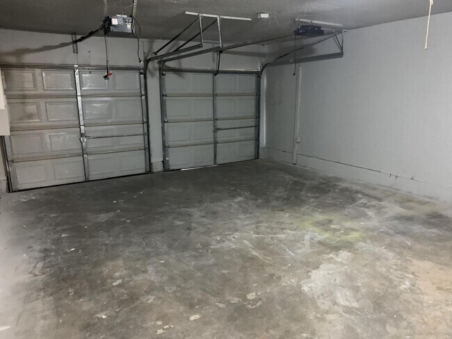 Building Photo - 2608 SE 45th St