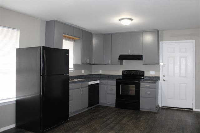 Building Photo - 526 Glen Cove St