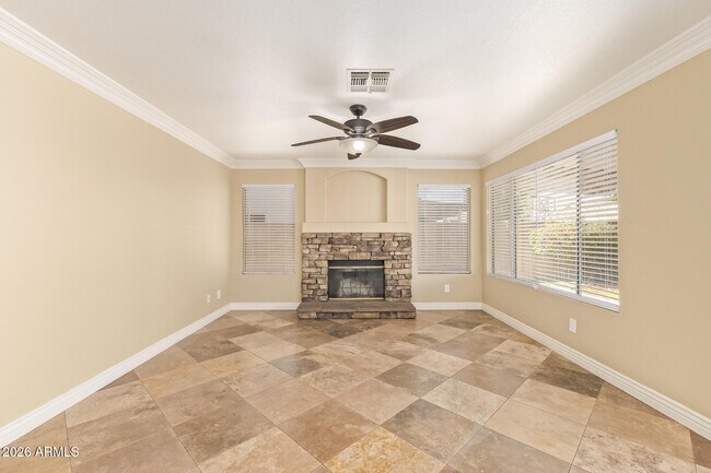 Building Photo - 7420 W Los Gatos Dr