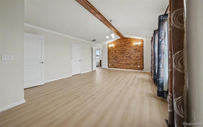Building Photo - 49184 Gracechurch Rd
