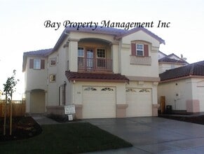 Building Photo - 1124 Cobblestone St
