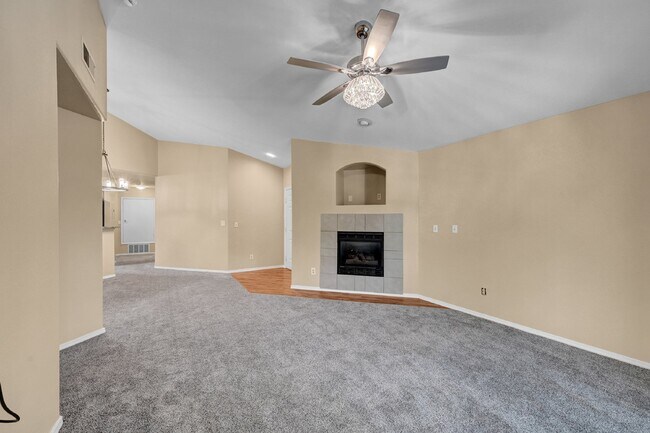 Building Photo - $1,795.00 - 2 Bedrooms, 2 Bathrooms, Apart...