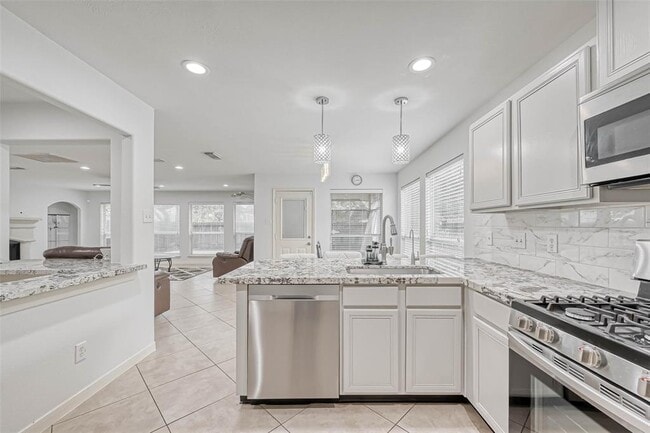 Building Photo - 14802 Dorray Ln