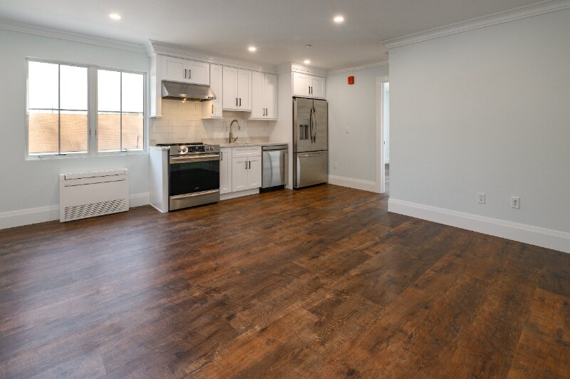 Building Photo - 159 Boston Post Rd