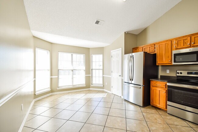 Building Photo - 7343 Bridle Ln