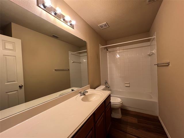 Building Photo - 148 Briar Grove Dr