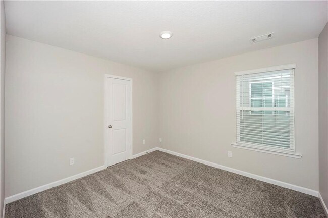 Building Photo - 11380 Kilpatrick Ln
