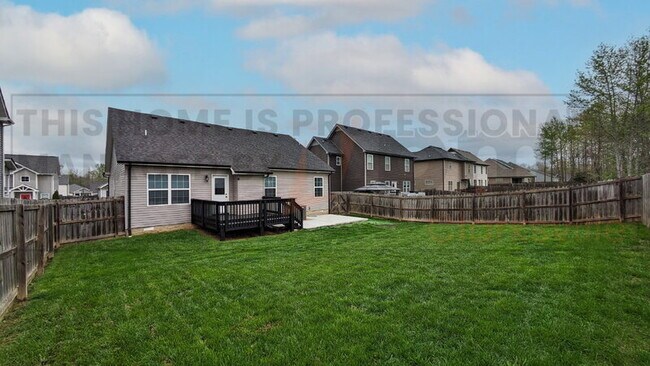 Building Photo - 518 Sourwood Dr