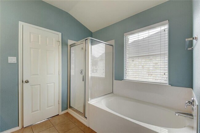 Building Photo - 1036 Estival Dr