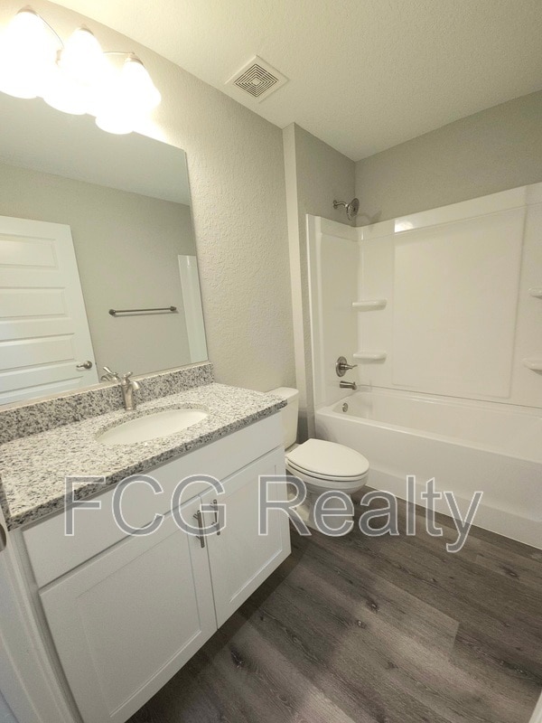 Building Photo - 42 Pine Trace Course