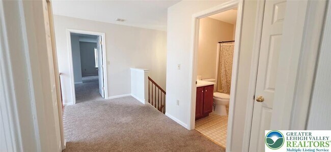 Building Photo - 3791 Knight Dr