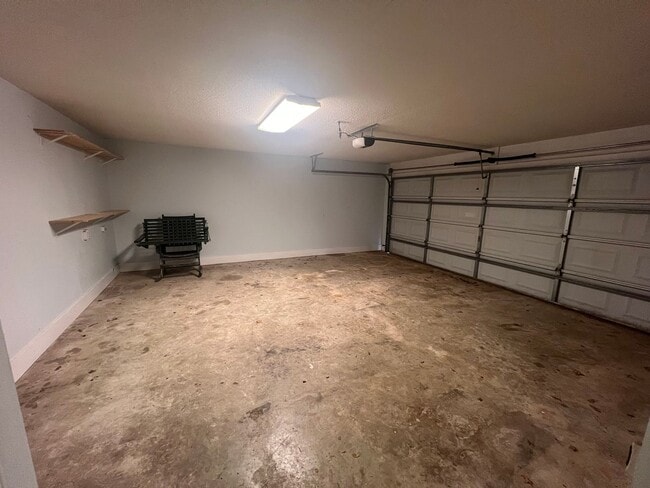 Building Photo - 14163 River Point Cir