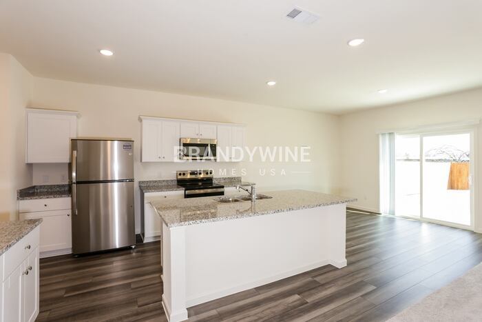 Building Photo - 2024 Harebell Dr