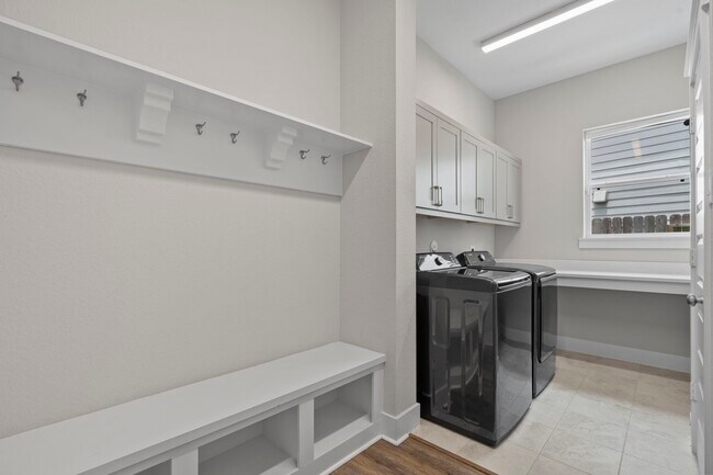 Building Photo - 4818 Cold Stream Ct