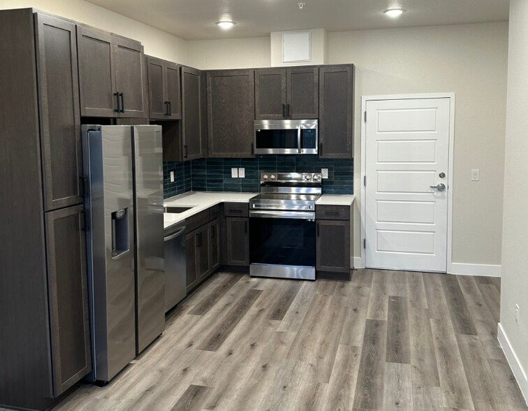 Building Photo - 1208 Quitman St