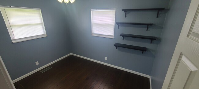 Bedroom 3 - 7709 Carraway Cir