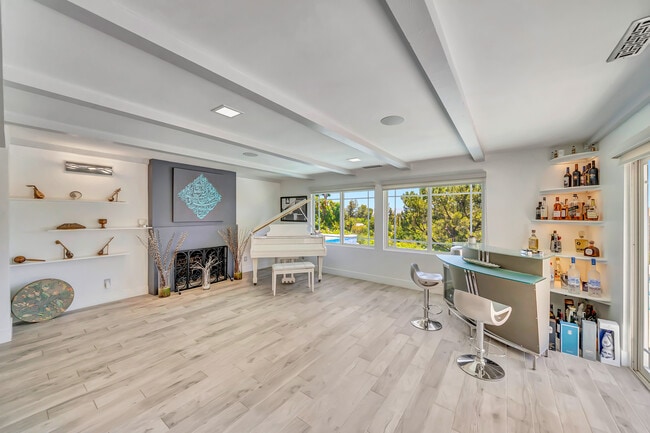 Building Photo - 22376 Algunas Rd