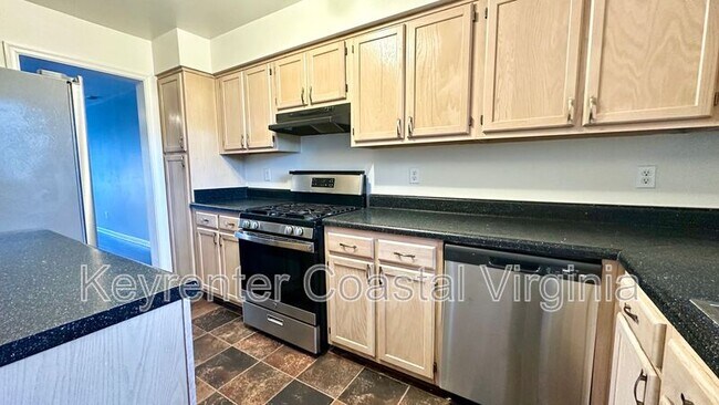 Building Photo - 19 Madrone Pl