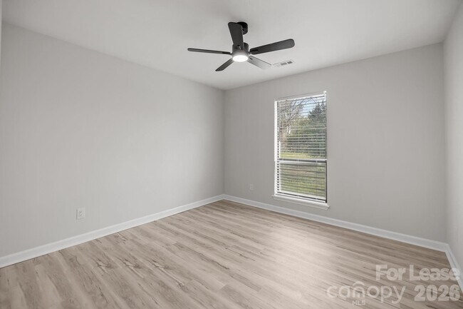 Building Photo - 6722 Stillmeadow Dr