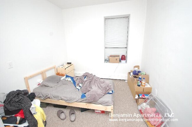 Building Photo - 610 Columbus Ave