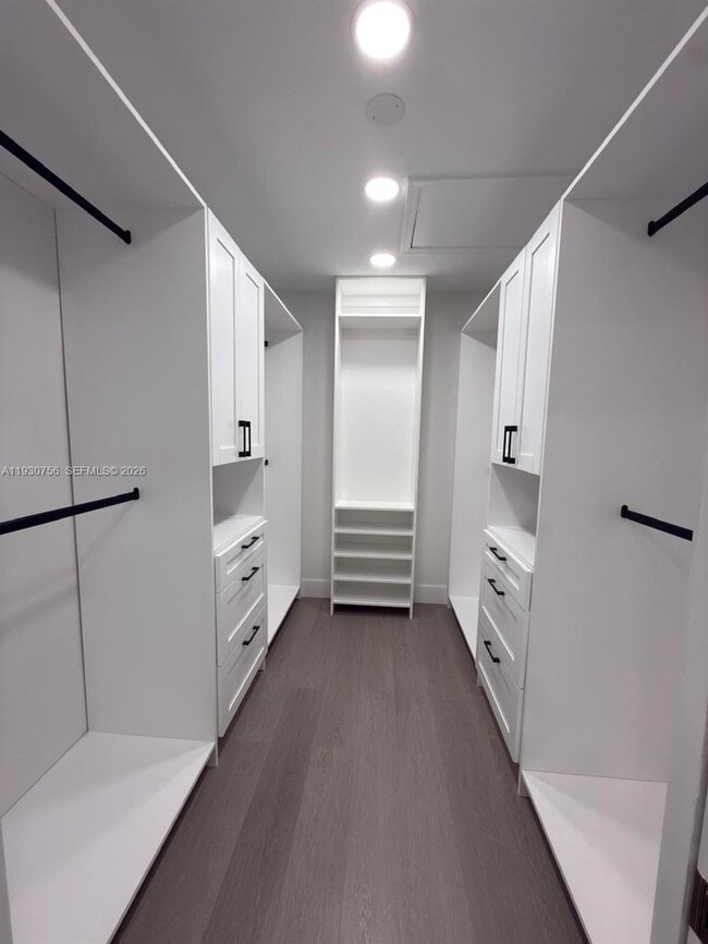 Building Photo - 12618 NW 56th Dr