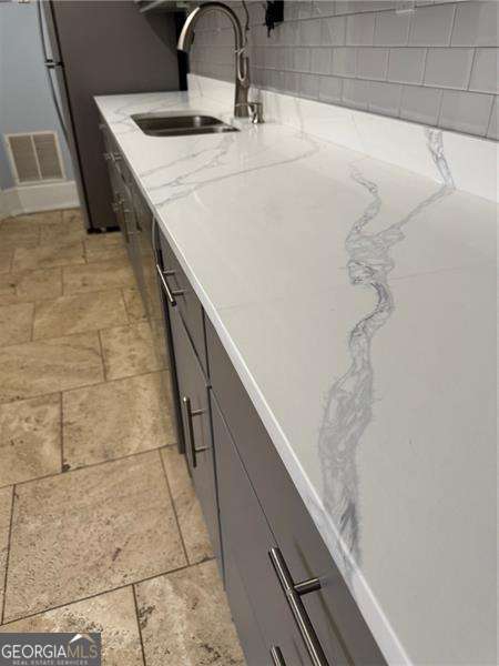 Building Photo - 1229 Euclid Ave NE