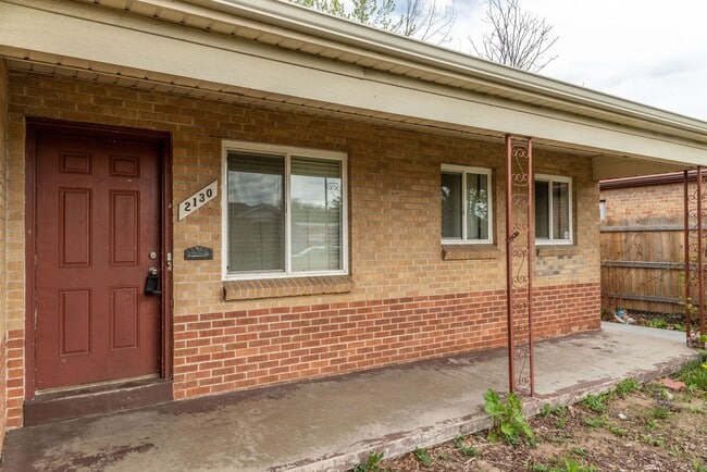 Building Photo - 3 Bed 2 Bath Home For Rent across from Sloan's Lake!