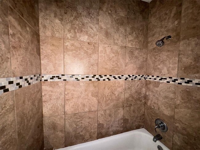 Building Photo - 638 Columbia St