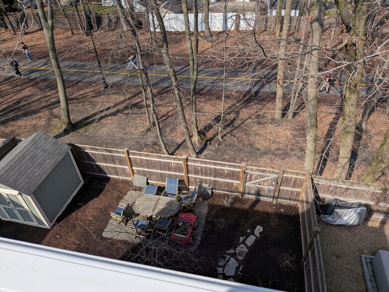 Building Photo - 73 Lexington Ave