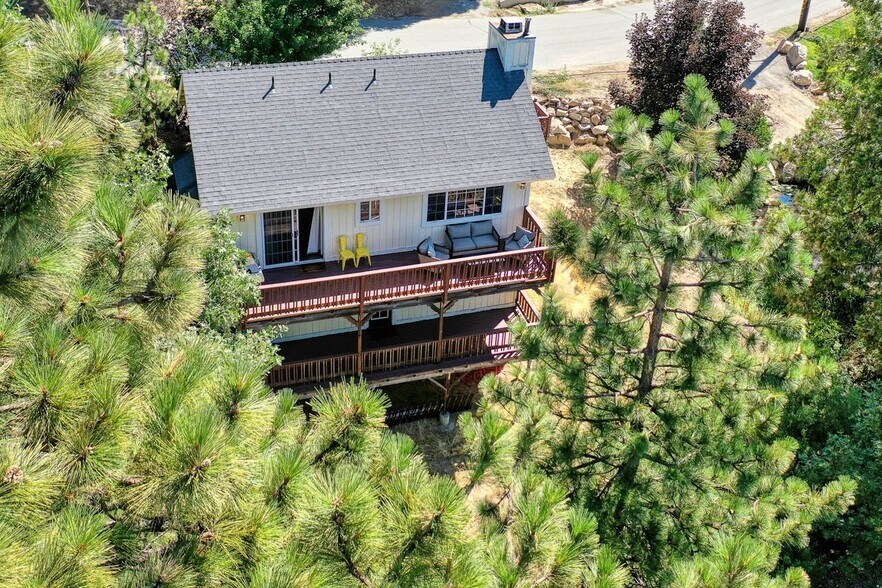 Building Photo - 31393 Lightfoot Way