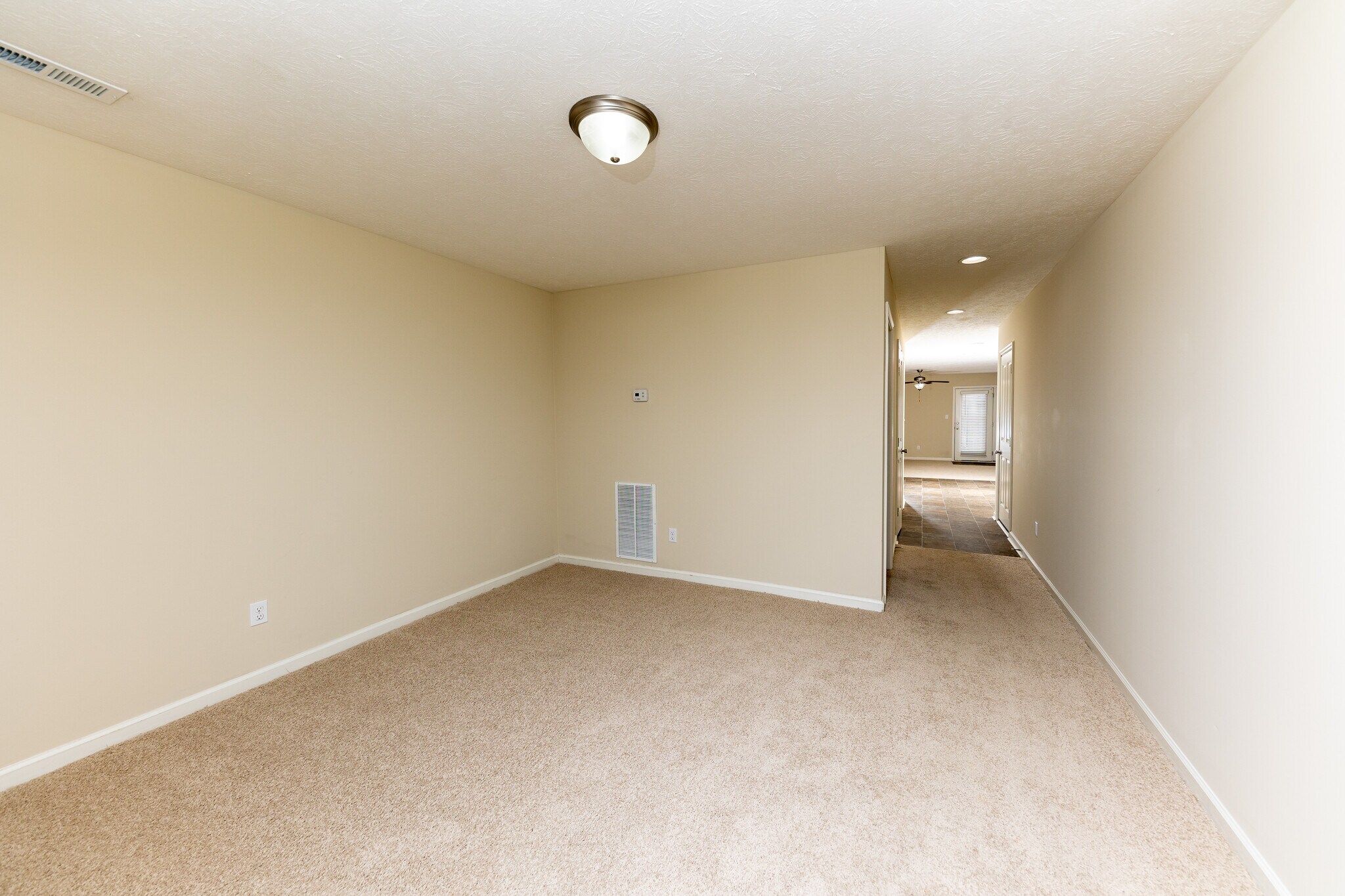 Building Photo - 171 Blackberry Dr