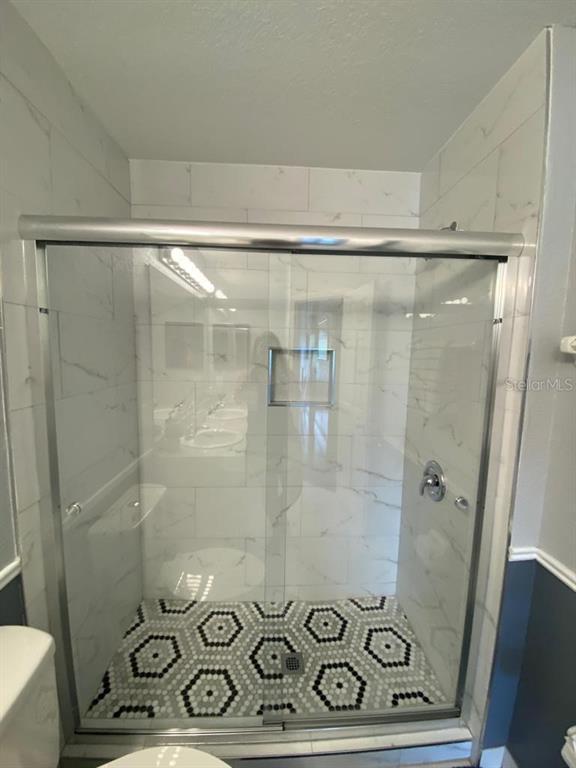 Building Photo - 332 Gleneagles Dr