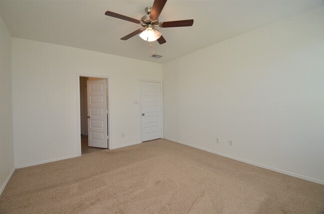 Building Photo - 5602 Tabula Rasa Dr