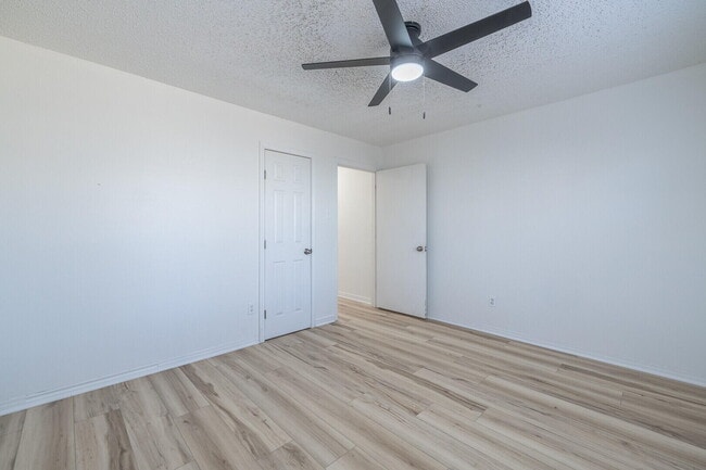 Building Photo - 3514 24th St