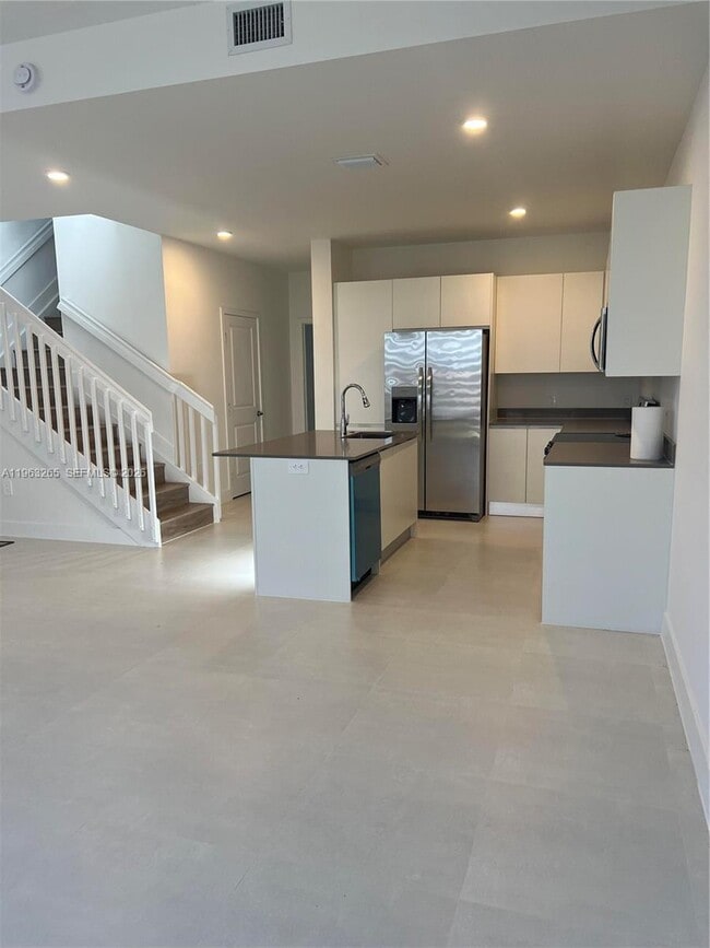 Building Photo - 34531 SW 191st Ave