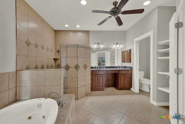 Building Photo - 923 Krona Ct