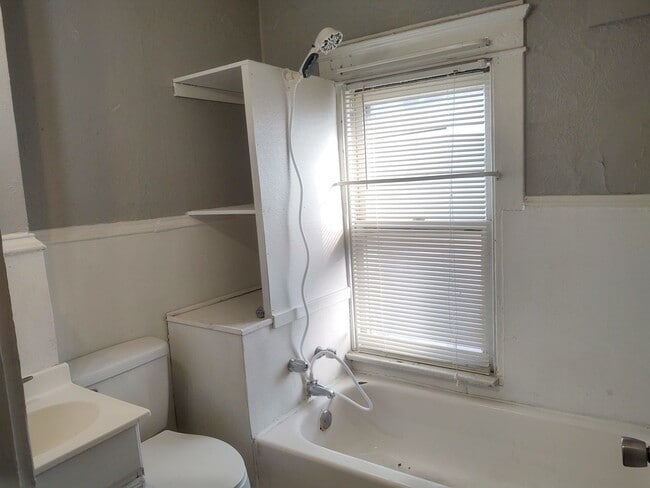 Building Photo - SW 619/621 23rd St