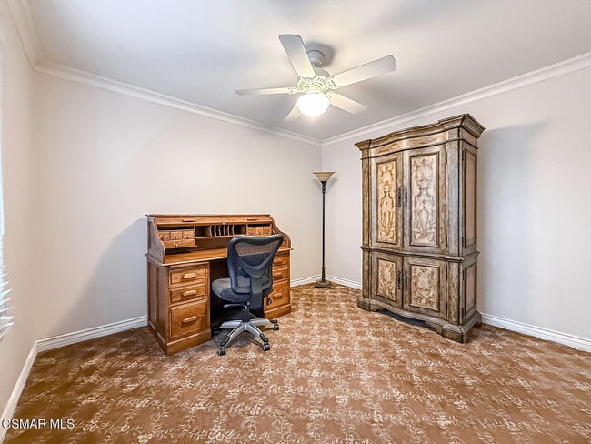 Building Photo - 29717 Strawberry Hill Dr