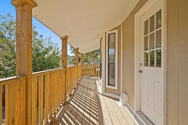 Building Photo - 929 S Rosemont Ave