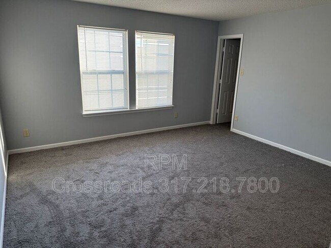 Building Photo - 8832 Taggart Dr