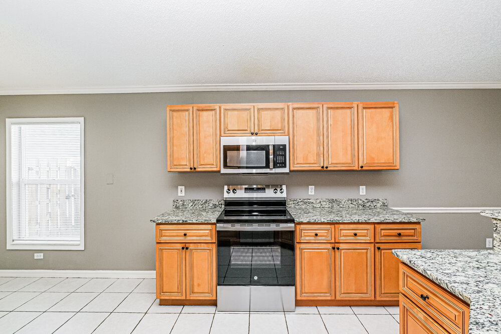 Building Photo - 12934 Lake Vista Dr