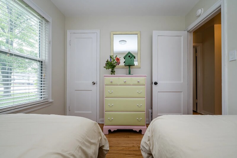 Building Photo - 2506 Morton Ave