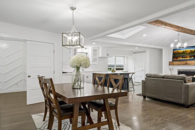 Building Photo - 11005 Carissa Dr