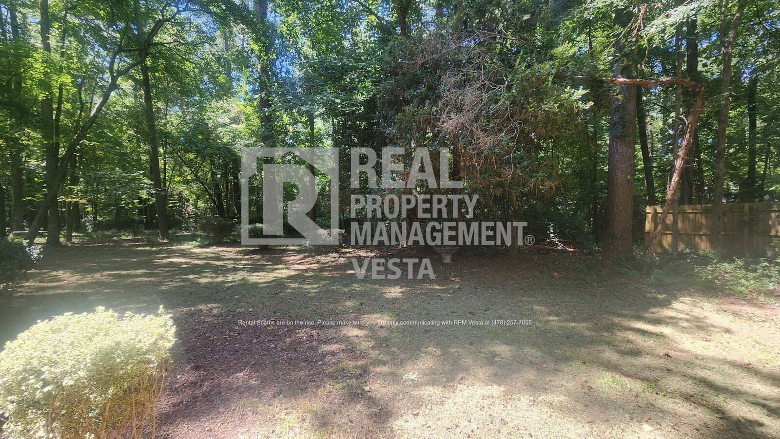 Building Photo - 553 Beauregard Dr