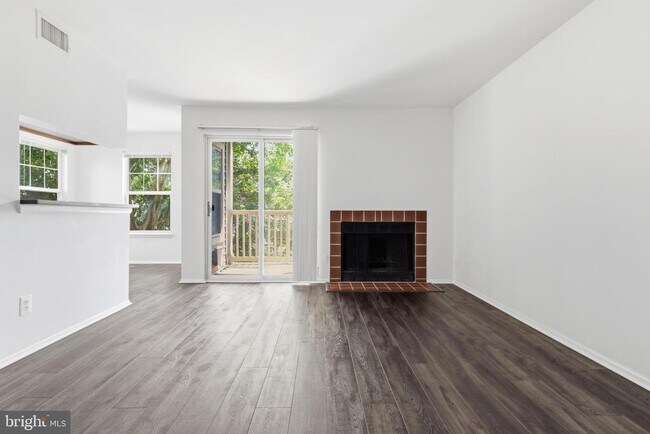 Building Photo - 1710 Abercromby Ct