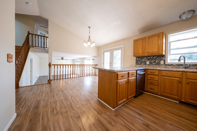Building Photo - 15649 Crestone Path